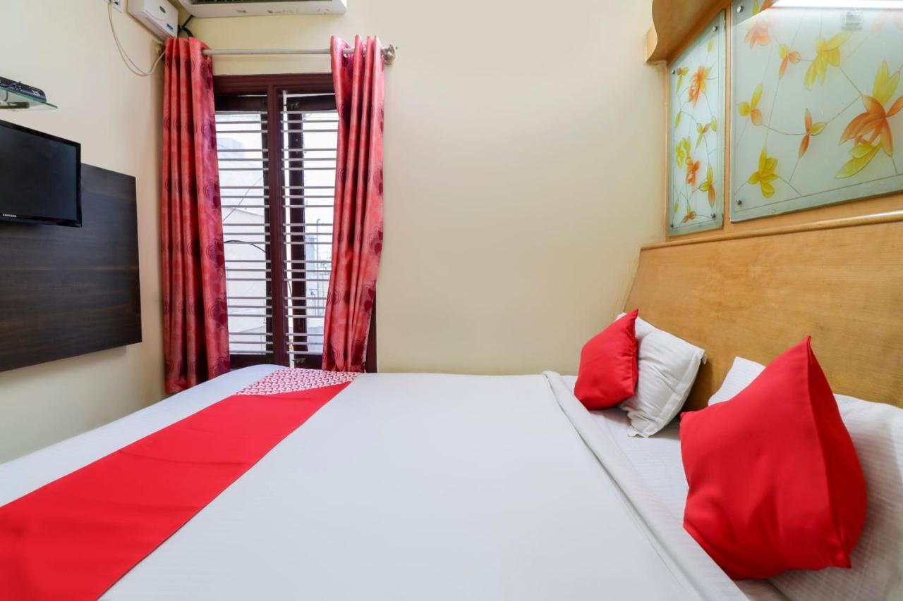 Oyo 71675 New Aishwarya Comforts Hotel Bangalore Exterior photo